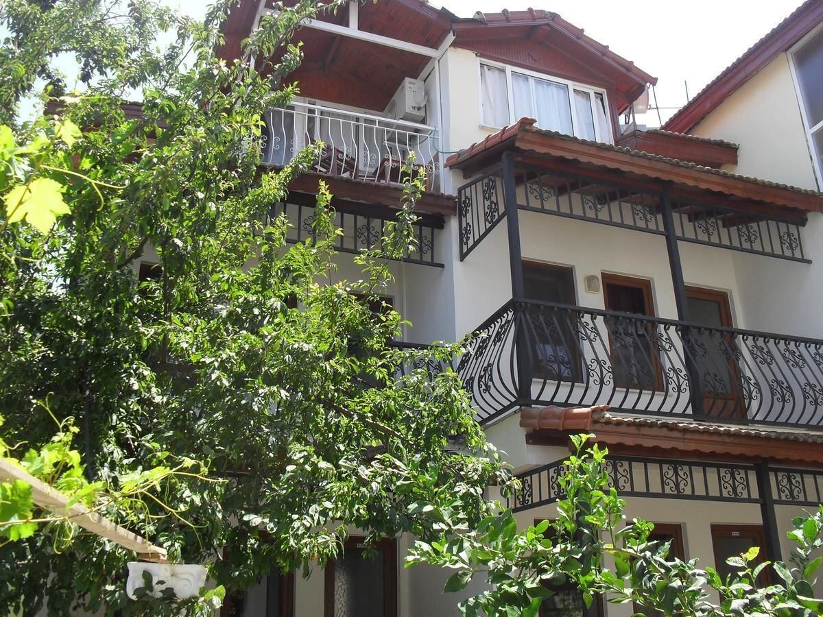 Villa Ozalp Apartments Dalyan Exterior photo